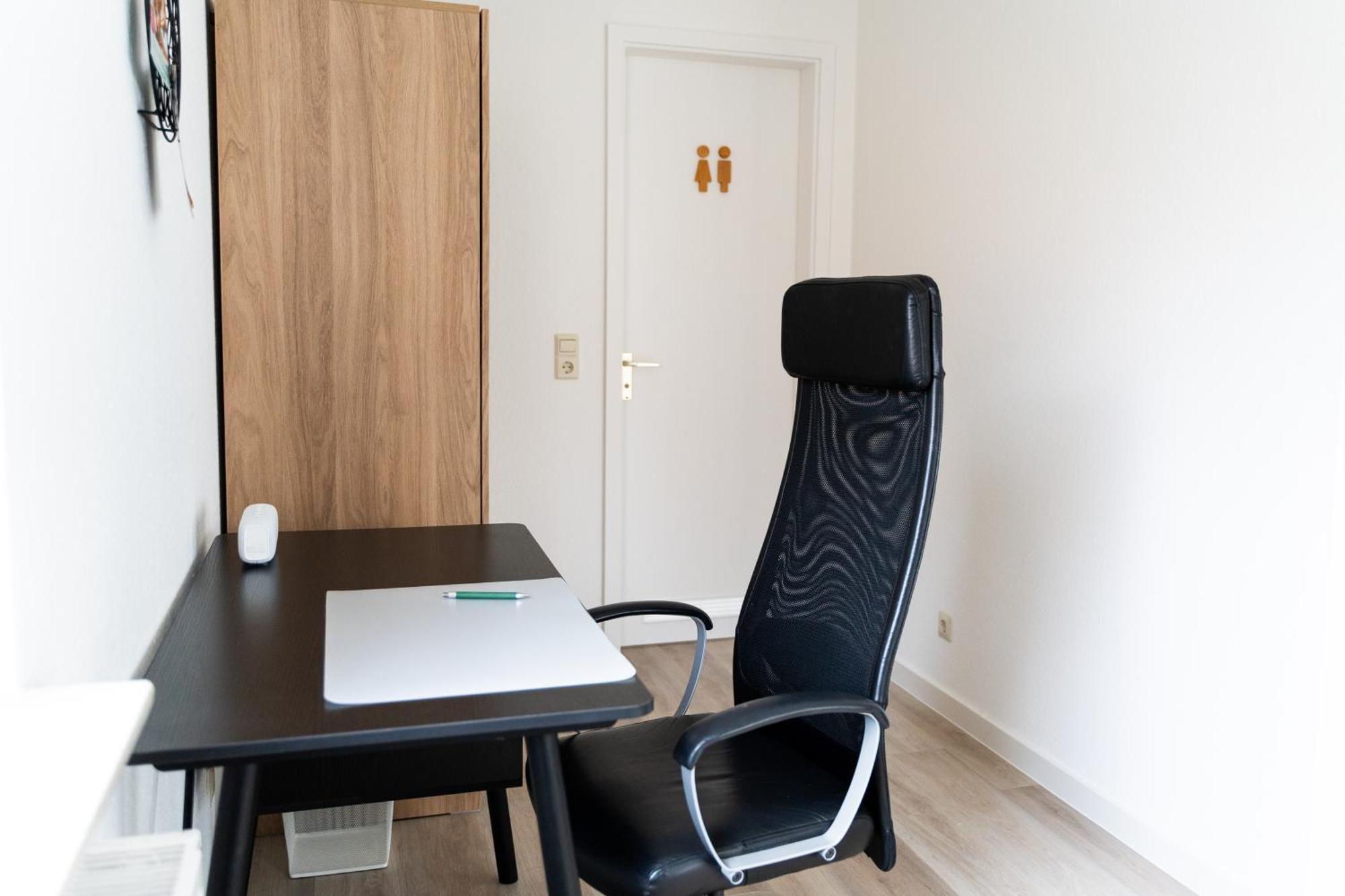 Lubu Stay Central, Cozy, With Workspace And Parking Ludwigsburg Ngoại thất bức ảnh